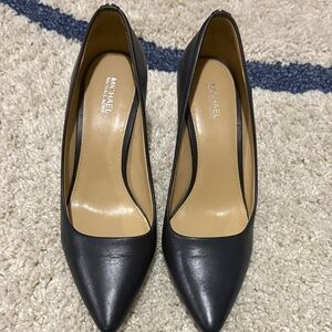 Michael Kors Classic Navy Blue Heels